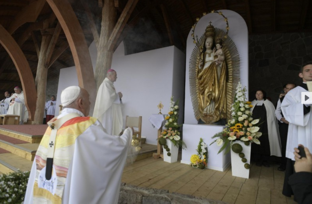 Messe à Sumuleu-Ciuc, Roumanie © Vatican Media