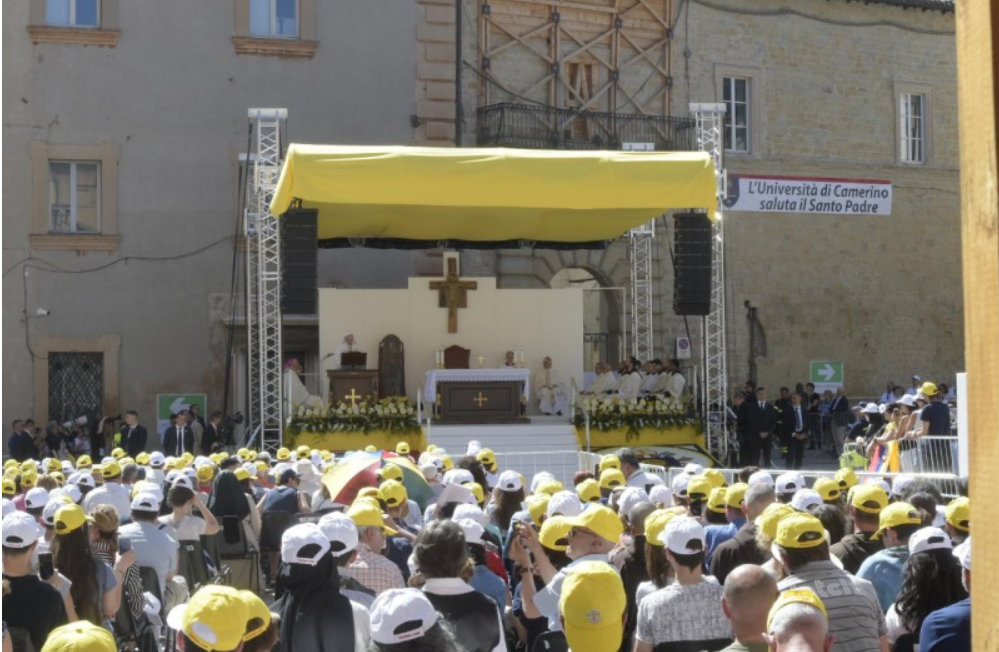 Messe à Camerino, 16 juin 2019 © Vatican Media