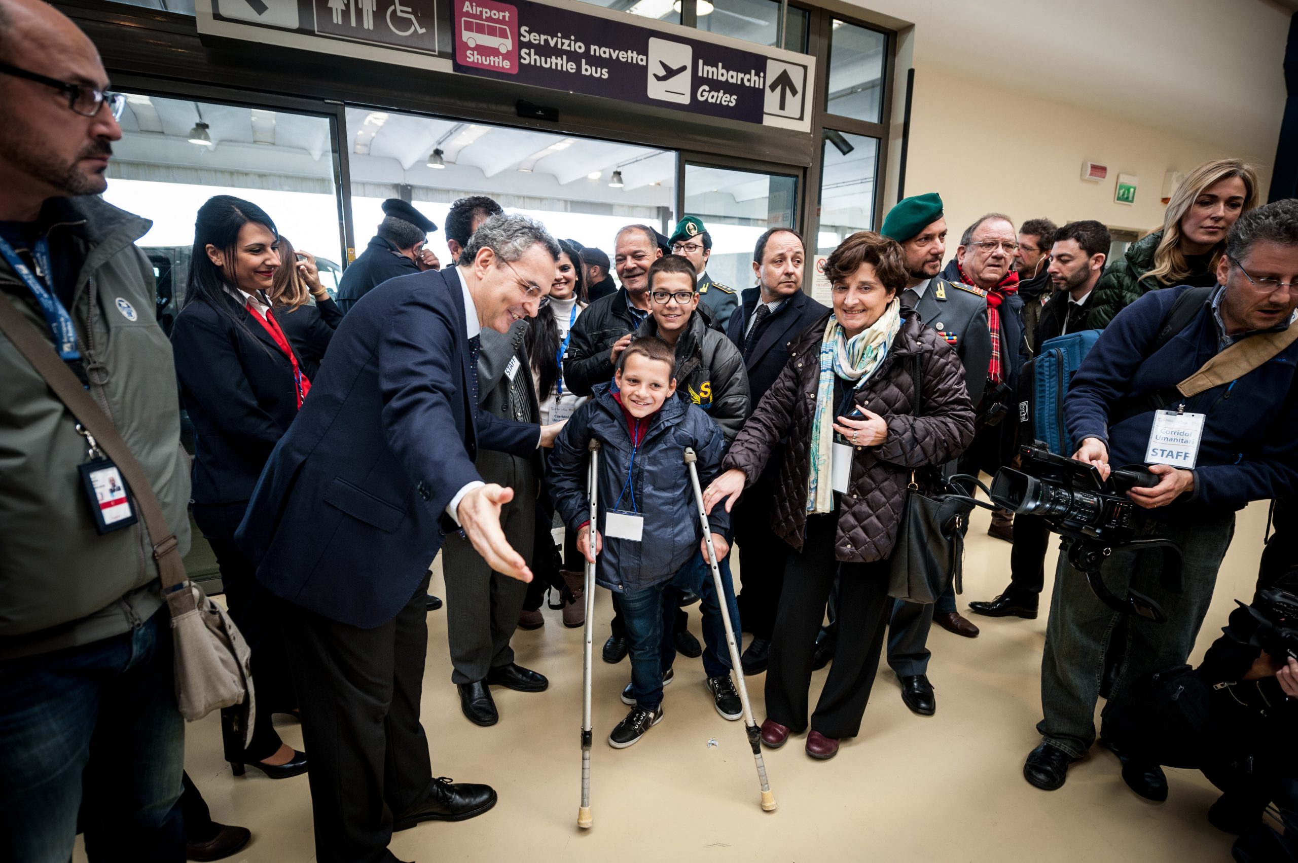 M. Impagliazzo, président de Sant'Egidio accueille des réfugiés à Fiumicino © Sant'Egidio