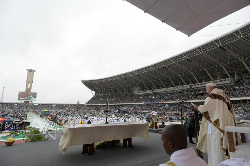 Messe au stade de Zimpeto, Maputo, Mozambique © Vatican Media
