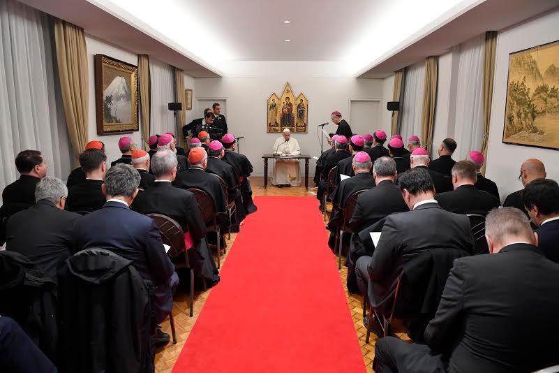 Dialogue avec les évêques du Japon © Vatican Media