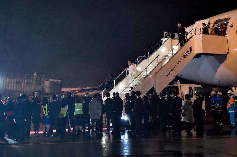 Arrivée à Tokyo, Japon, 23 novembre 2019 © Vatican Media