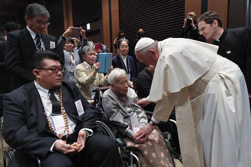 Rencontre avec les victimes du "triple désastre" de 2011, Japon © Vatican Media