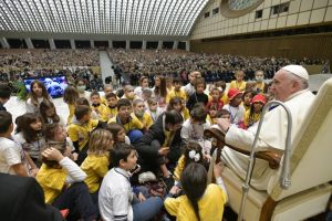 Audience aux patients et soignants de l'hôpital pédiatrique Bambino Gesù, 16 nov 2019 © Vatican Media