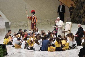 Audience aux patients et soignants de l'hôpital pédiatrique Bambino Gesù, 16 nov 2019 © Vatican Media