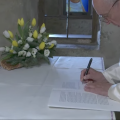 Greccio signature de "Admirabile signum", capture @ Vatican Media