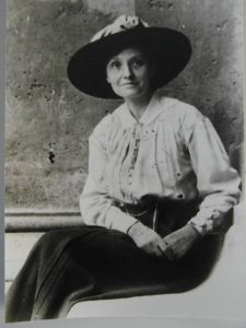 Claire Monestès © Xaviere sisters