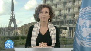Mme Azoulay (UNESCO), Pacte éducatif mondial, capture @ Vatican Media