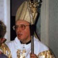 Mgr Tadeusz Kondrusiewicz @ wikimedia commons / Dr Jorgen