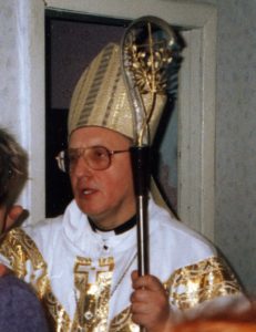 Mgr Tadeusz Kondrusiewicz @ wikimedia commons / Dr Jorgen