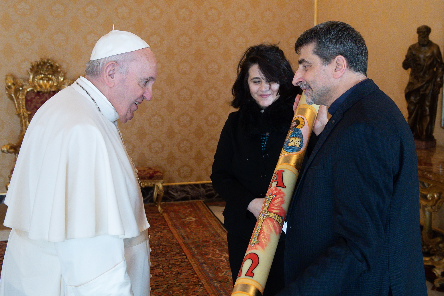 Cierge pascal offert au pape par des détenus © Ispettorato Cappellani