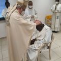 Ordination du p. Livinius par Mgr Libanori © Diocèse de Rome