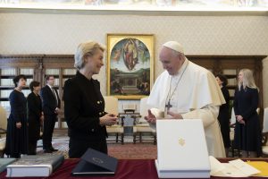 Ursula von der Leyen 22 mai 2021© Vatican Media