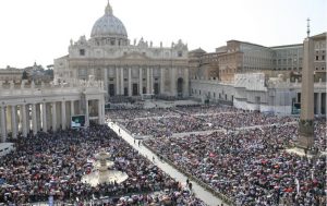 Place Saint-Pierre © laityfamilylife.va