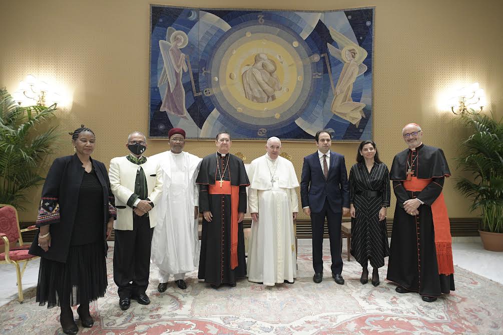 Jury du Prix Zayed, ’“Higher Committee of Human Fraternity” et les cardinaux Ayuso et Czerny © Vatican Media