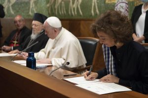Mme Azoulay, Inauguration de la chaire d'écologie au Latran, en partenariat avec l'UNESCO © Vatican Media