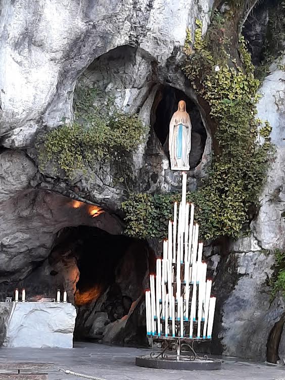La grotte de Lourdes © Anita Sanchez