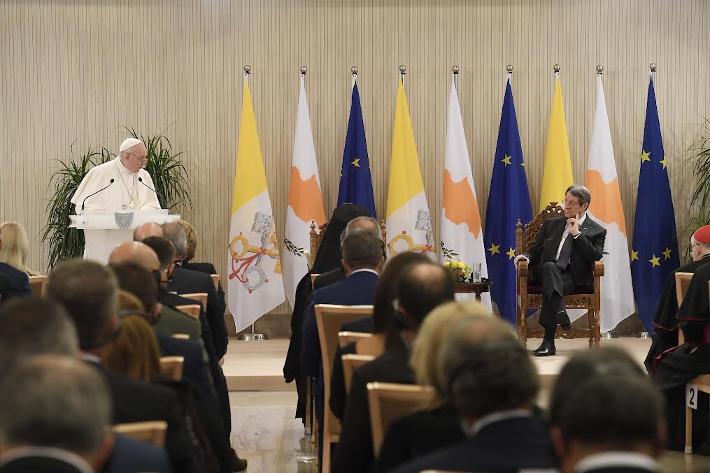 Discours devant les autorités de Chypre © Vatican Media
