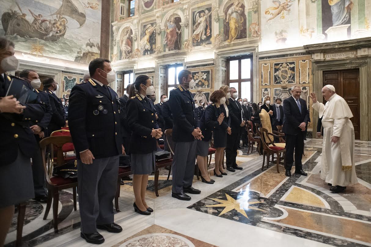 Sécurité publique italienne © Vatican Media