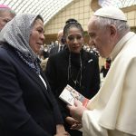 Mme Mme Latifa Ibn Ziaten, 2 mars 2022, on aperçoit Mgr Dominique Blanchet (Créteil) © Vatican Media