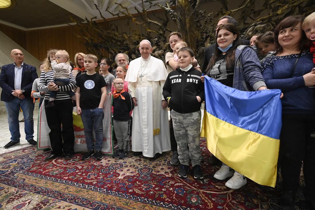 Enfants ukrainiens, 30 mars 2022 © Vatican Media