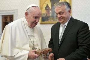 M. Viktor Orban, 21 avril 2022 © Twitter / @EduardHabsburg