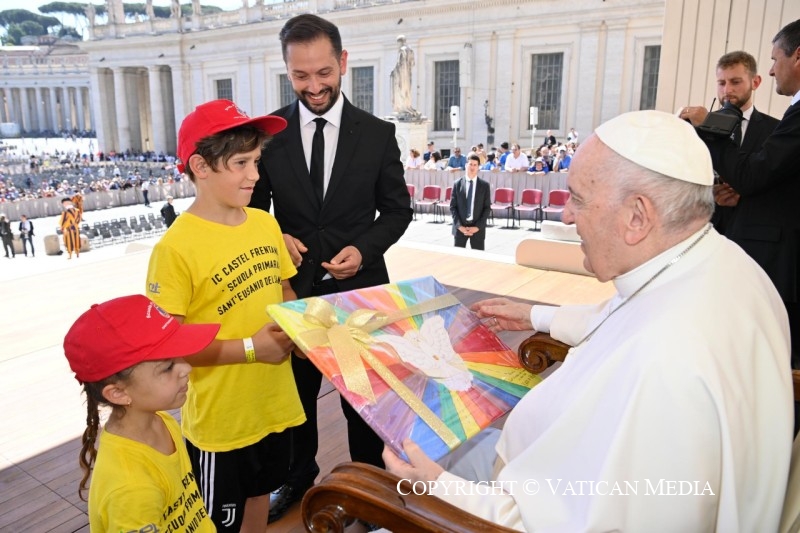 enfants, 1 juin 2022 © Vatican Media