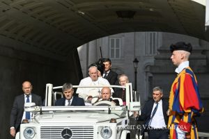 Papamobile, 1 juin 2022 © Vatican Media
