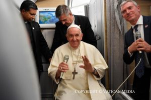 Vol retour Canada © Vatican Media