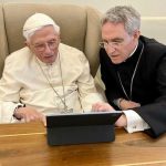 Benoît XVI et la transmission de la foi à l’ère du numérique