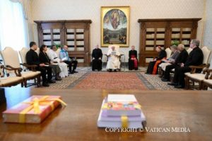 Le pape François recevant les membres de l’ Alliance biblique universelle (ABU)