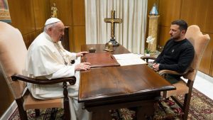 Le président Zelensky reçu par le pape François, 13 mai 2023 © VaticanNews