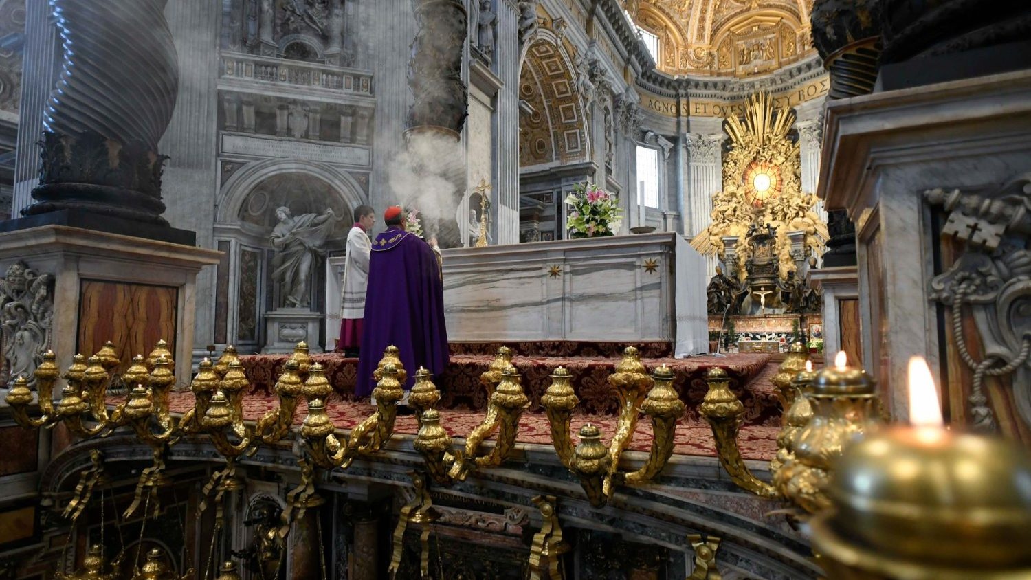 Acte d'expiation dans la basilique Saint-Pierre © Vatican Media