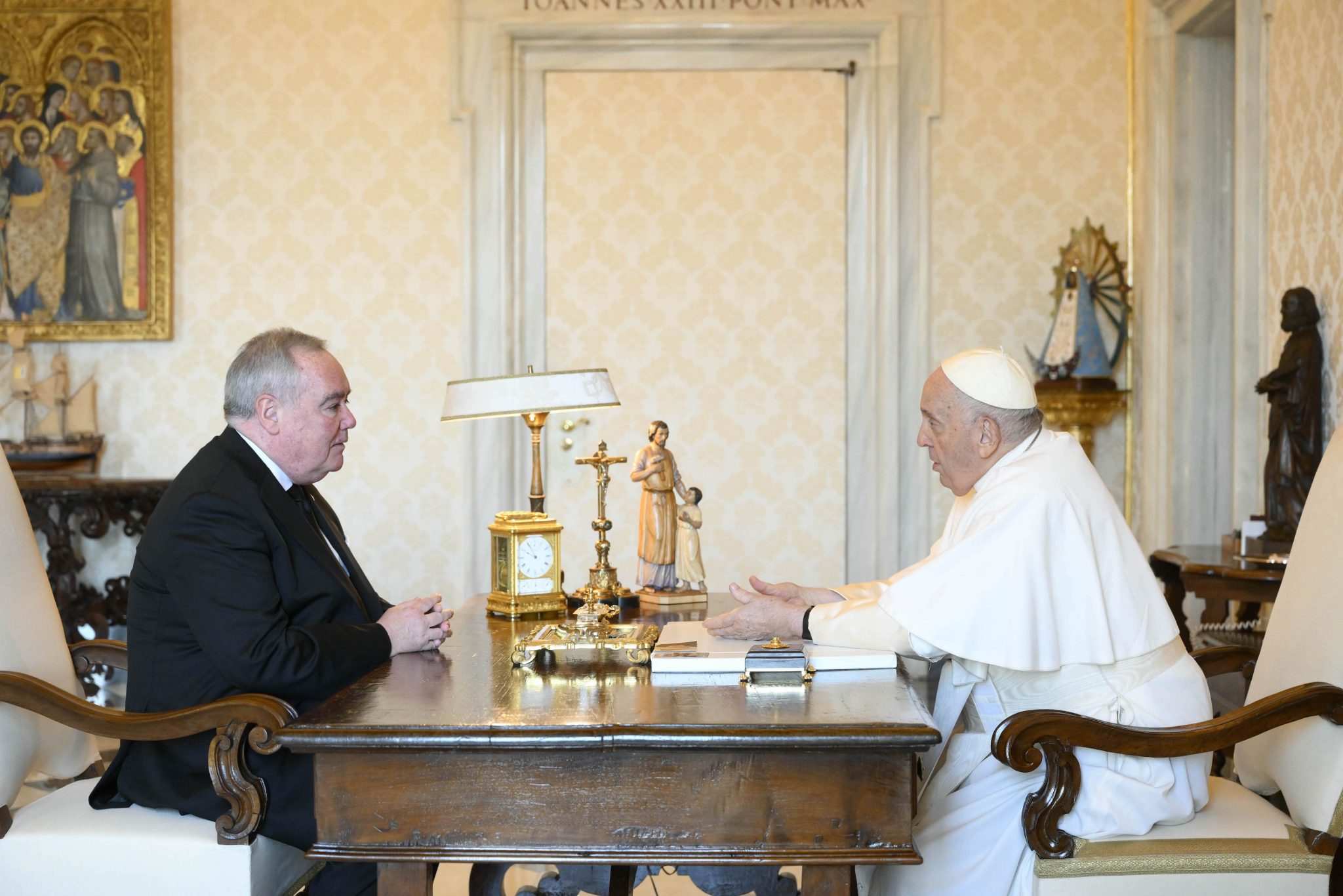 le Fra' John Dunlap avec le pape François © Ordre de Malte