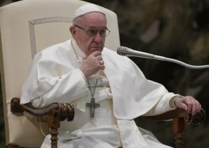 Le pape François méditatif © Vatican Média