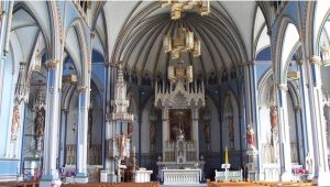 Intérieur de l'église St-Joachim de Pointe-Claire, l'une des 41 lieux de culte participants aux Journées du patrimoine religieux cette année_diocesemontreal.org