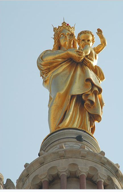 Statue en or de Notre-Dame-de-la-Garde.© Wikipedia.org