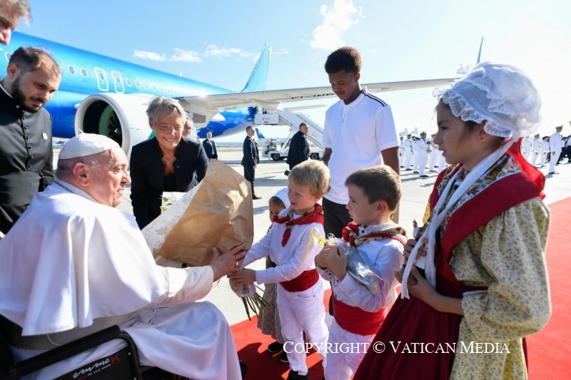 Arrivée du Saint-Père à Marseille © Vatican Media
