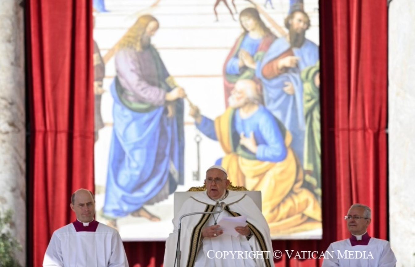 Le pape François pronoçant son homélie lors du consistoire © Vatican Media