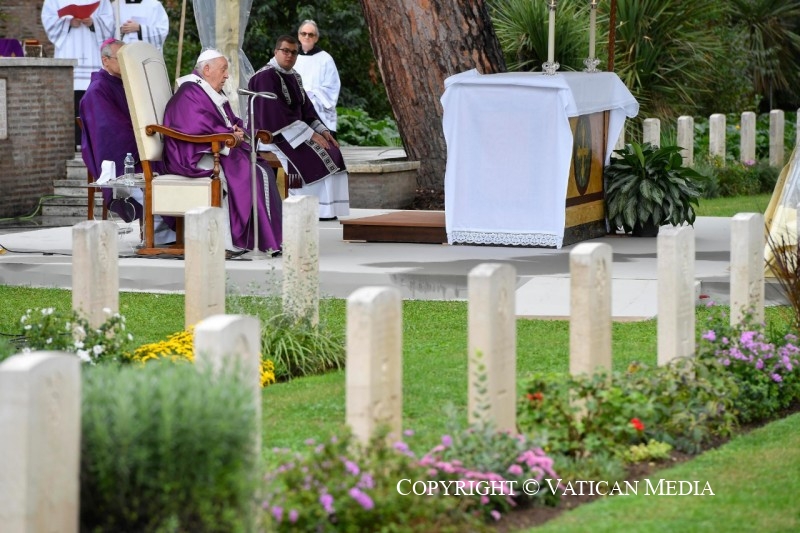 Commémoration de tous les fidèles défunts, 2 novembre 2023 © Vatican Media