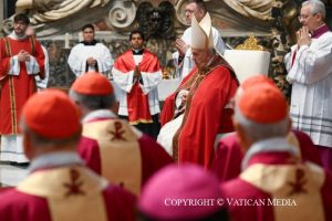 Messe de suffrage à l'intention du Pape Benoît XVI et des cardinaux et évêques décédés au cours de l'année © Vatican Media