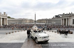 Vue de la Place Saint-Pierre lors de l’audience de ce jour © Vatican Media