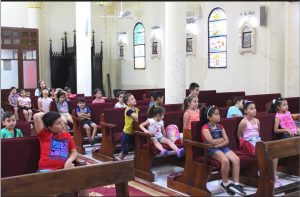 Messe à l'église de la Sainte Famille à Gaza © Paroisse de la Sainte Famille, Gaza