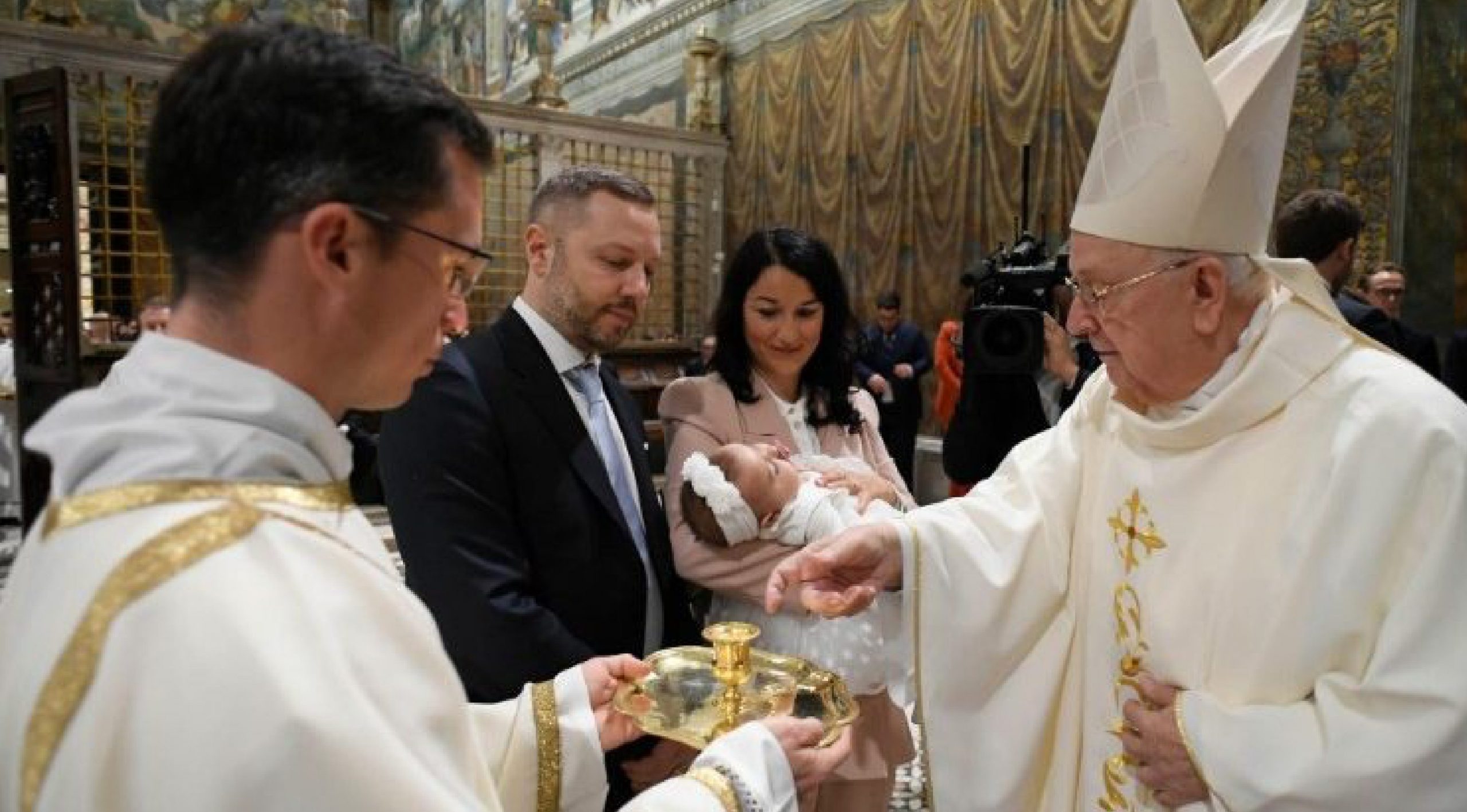 Baptême du Seigneur - Messe et baptême de quelques enfants, 7 janvier 2024 © Vatican Media