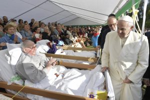 Rencontre avec les malades en soins palliatifs, Vilnius © Vatican Media © Vatican Media