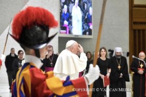 Audience  générale du mercredi 14 février, avec la présence du cardinal albanais Ernest Simoni (tout à droite) © Vatican Media