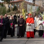 Le cardinal Pizzaballa lors de la procession des Rameaux le dimanche 24 mars 2024 © custodia.org