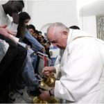 Le pape lors d’un lavement des pieds © vatican.va