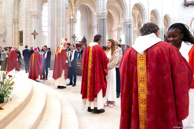 Confirmations d’adultes à Nantes (Loire-Atlantique), Pentecôte 2024 © diocese44.fr