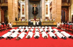 Ordination de 29 nouveaux prêtres de l’Opus Dei à Rome ce 25 mai 2024 © opusdei.org